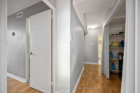 Photo 22 at 1517 - 15 La Rose Avenue, Humber Heights, Toronto Photo 22 at 1517 - 15 La Rose Avenue, Humber Heights, Toronto