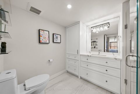 Photo 15 at 337 - 40 Oaklands Avenue, St. Clair, Toronto