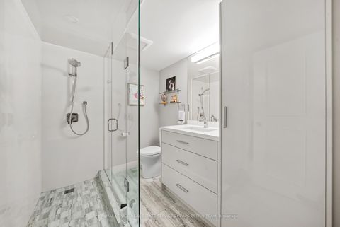 Photo 21 at 337 - 40 Oaklands Avenue, St. Clair, Toronto