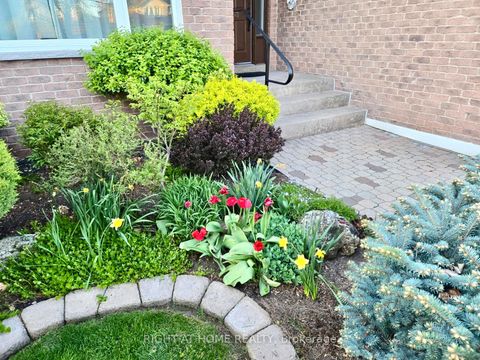 Photo 2 at 223 River Oaks Boulevard W, RO River Oaks, Oakville