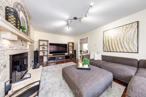 Photo 12 at 223 River Oaks Boulevard W, RO River Oaks, Oakville