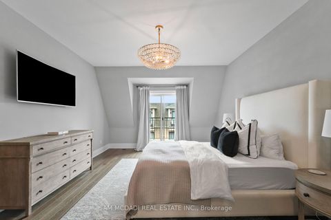 Photo 26 at 2 - 2160 Trafalgar Road, RO River Oaks, Oakville