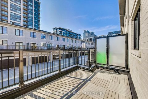 Photo 19 at TH7 - 390 Highway 7, Doncrest, Richmond Hill