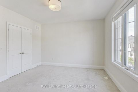 Photo 22 at TH7 - 390 Highway 7, Doncrest, Richmond Hill