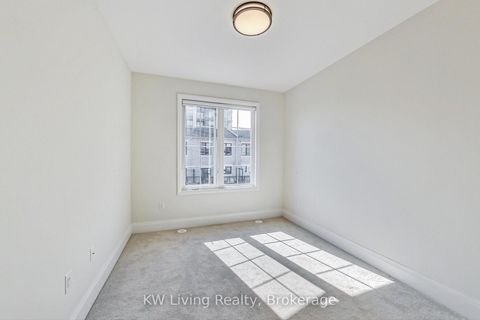 Photo 28 at TH7 - 390 Highway 7, Doncrest, Richmond Hill