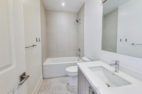 Photo 32 at TH7 - 390 Highway 7, Doncrest, Richmond Hill