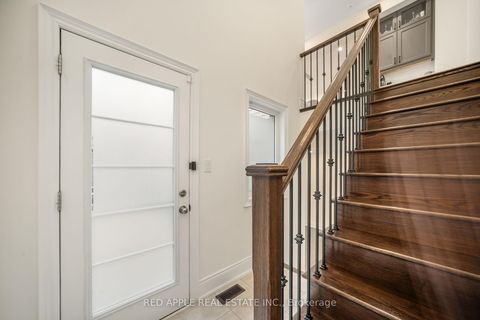 Photo 7 at 9392 Bayview Avenue, Observatory, Richmond Hill