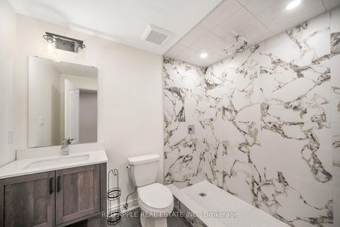 Photo 27 at 9392 Bayview Avenue, Observatory, Richmond Hill