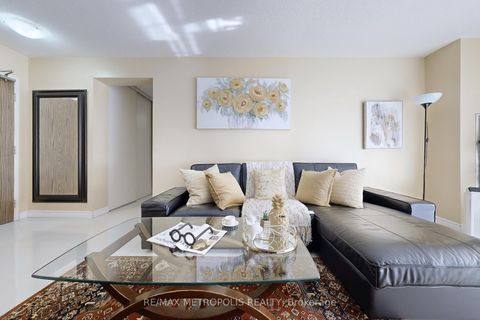 Photo 10 at 206 - 260 Seneca Hill Drive, Don Valley Village, Toronto