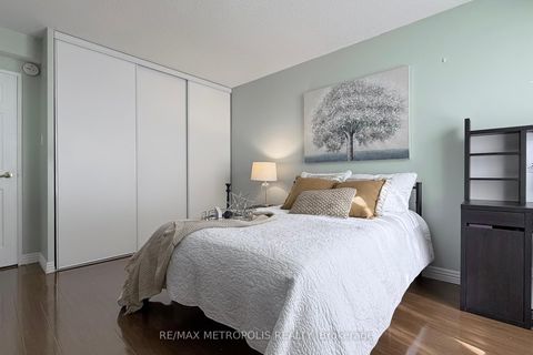Photo 32 at 206 - 260 Seneca Hill Drive, Don Valley Village, Toronto