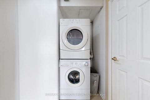 Photo 34 at 206 - 260 Seneca Hill Drive, Don Valley Village, Toronto