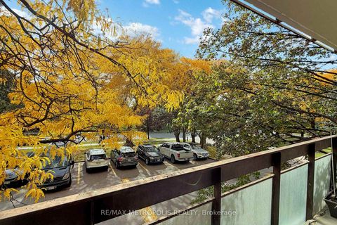 Photo 39 at 206 - 260 Seneca Hill Drive, Don Valley Village, Toronto