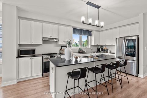 Photo 3 at 43 Assunta Lane, Bowmanville, Clarington