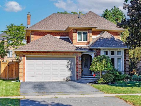 Photo 0 at 371 Fairway Gardens, Glenway Estates, Newmarket Photo 0 at 371 Fairway Gardens, Glenway Estates, Newmarket