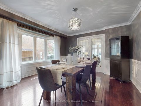 Photo 5 at 371 Fairway Gardens, Glenway Estates, Newmarket