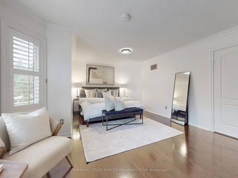 Photo 15 at 371 Fairway Gardens, Glenway Estates, Newmarket