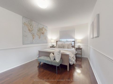 Photo 19 at 371 Fairway Gardens, Glenway Estates, Newmarket