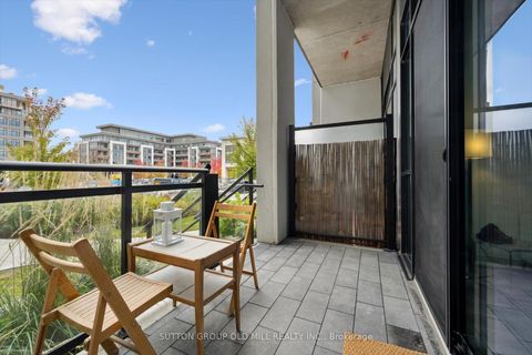 Photo 32 at 101 - 25 Neighbourhood Lane, Queensway, Toronto