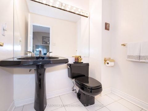 Photo 21 at 41 Montclair Road, Bayview Hill, Richmond Hill