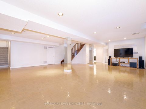 Photo 34 at 41 Montclair Road, Bayview Hill, Richmond Hill