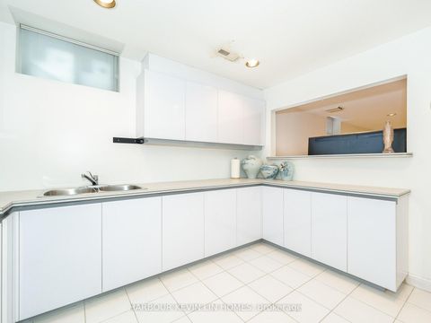 Photo 39 at 41 Montclair Road, Bayview Hill, Richmond Hill