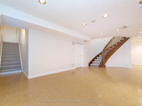 Photo 41 at 41 Montclair Road, Bayview Hill, Richmond Hill