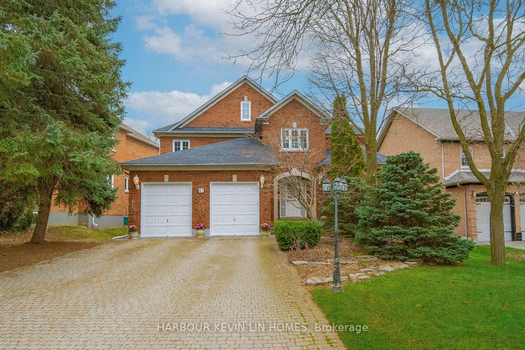 41 Montclair Road, Bayview Hill, Richmond Hill 