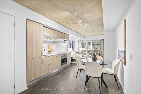 Photo 9 at 802 - 5 Soudan Avenue, Mount Pleasant West, Toronto