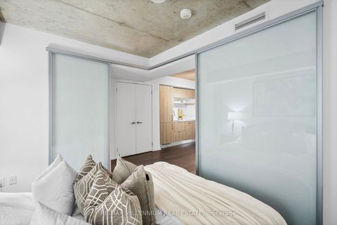 Photo 33 at 802 - 5 Soudan Avenue, Mount Pleasant West, Toronto