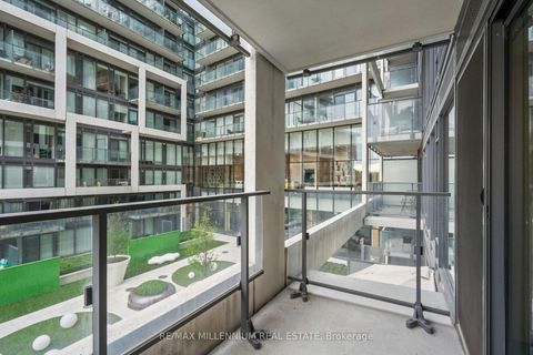 Photo 36 at 802 - 5 Soudan Avenue, Mount Pleasant West, Toronto