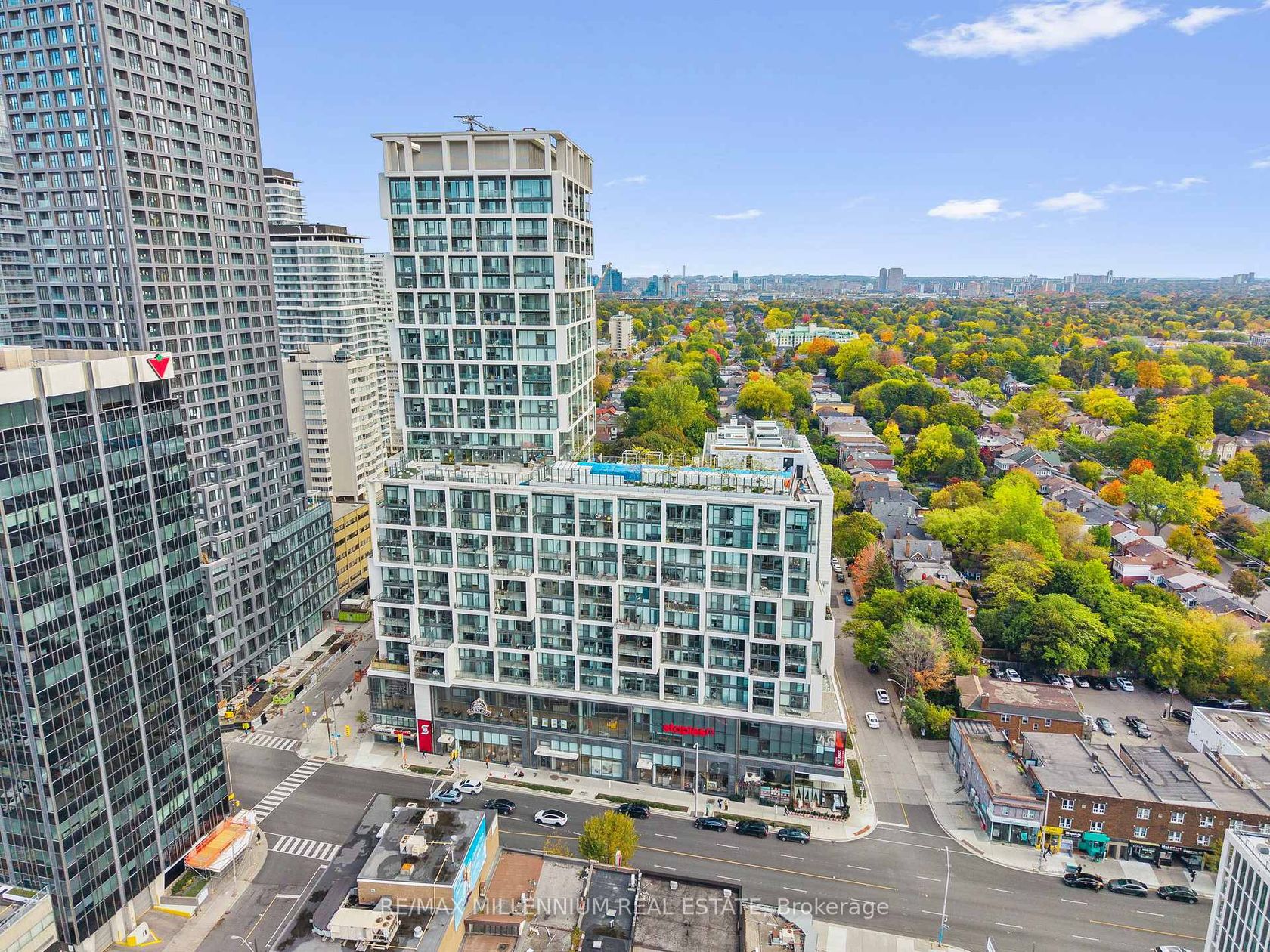 802 - 5 Soudan Avenue, Mount Pleasant West, Toronto  by Loree Meneguzzi Real Estate 802 - 5 Soudan Avenue, Mount Pleasant West, Toronto