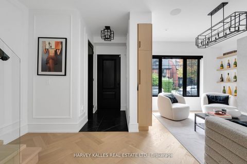 Photo 2 at 233 MacPherson Avenue, Casa Loma, Toronto