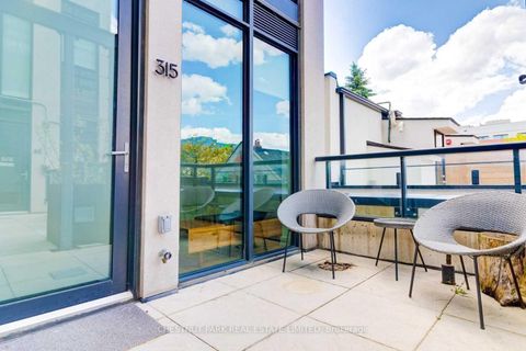 Photo 9 at 315 - 8 Dovercourt Road, Little Portugal, Toronto