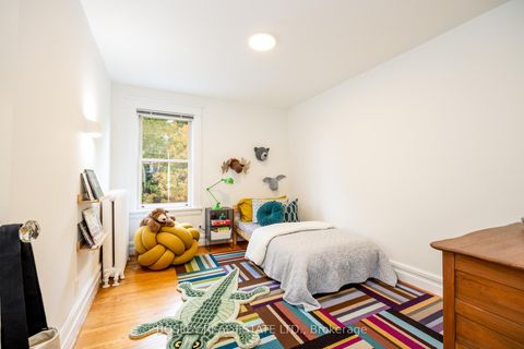 Photo 15 at 12 Coleridge Avenue, Lumsden, Toronto