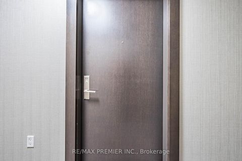 Photo 9 at 215 - 9000 Jane Street, Vellore Village, Vaughan