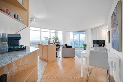 Photo 6 at 1609 - 231 Fort York Boulevard, Niagara, Toronto