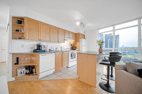 Photo 9 at 1609 - 231 Fort York Boulevard, Niagara, Toronto