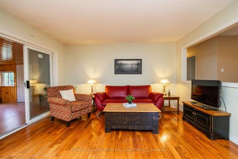 Photo 4 at 1992 Annecca Street, Alcona, Innisfil