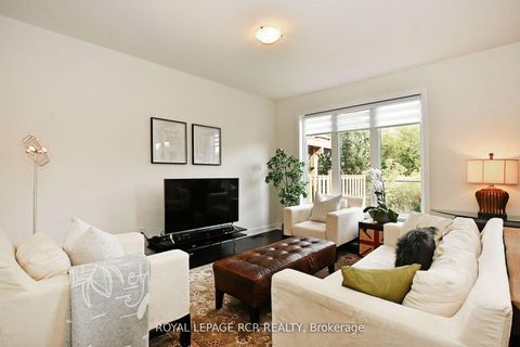 Photo 4 at 65 Anchusa Drive, Rural Richmond Hill, Richmond Hill