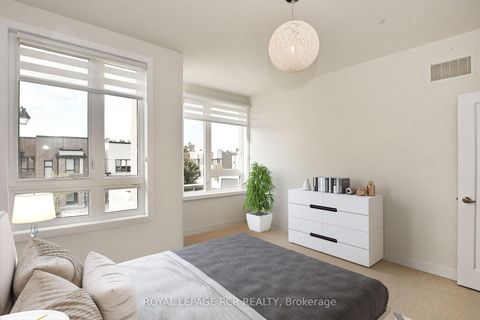 Photo 24 at 65 Anchusa Drive, Rural Richmond Hill, Richmond Hill