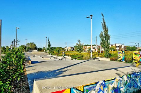 Photo 39 at 65 Anchusa Drive, Rural Richmond Hill, Richmond Hill