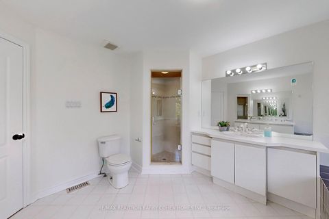 Photo 33 at 12 Larkfield Drive, Don Mills, Toronto