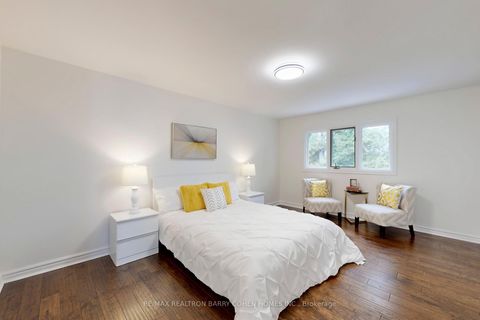 Photo 35 at 12 Larkfield Drive, Don Mills, Toronto