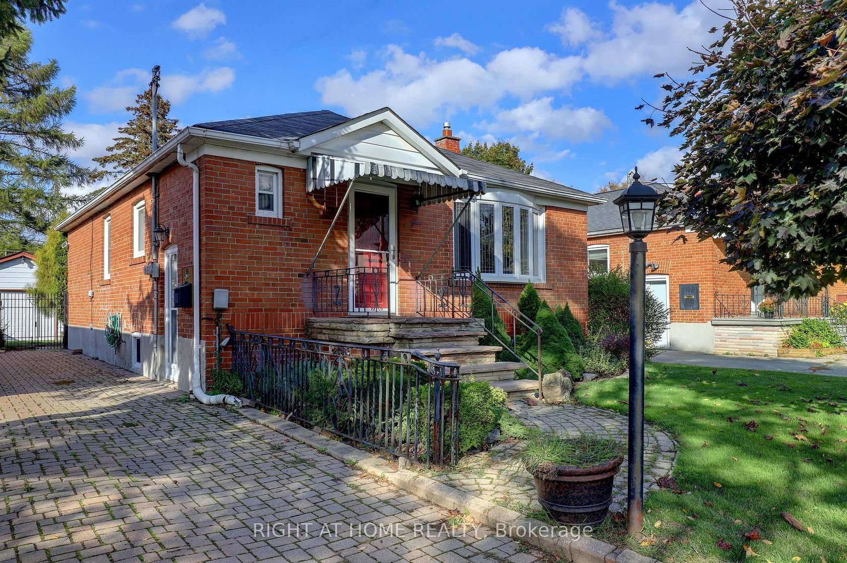 Photo 2 at 56 Cynthia Road, Smythe, Toronto Photo 2 at 56 Cynthia Road, Smythe, Toronto