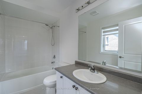 Photo 10 at 1649 Corsal Court, Rural Innisfil, Innisfil