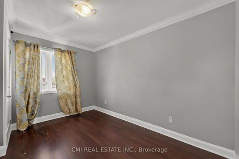 Photo 17 at 20 Jeavons Avenue, Birchmount, Toronto