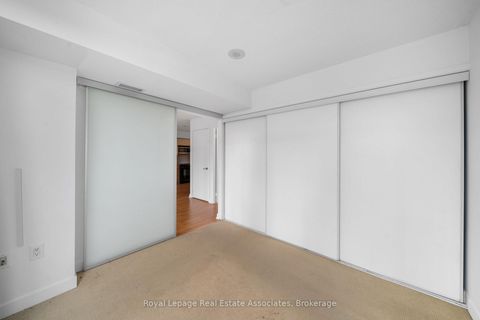 Photo 12 at 518 - 8 Telegram Mews, Waterfront Communities C1, Toronto