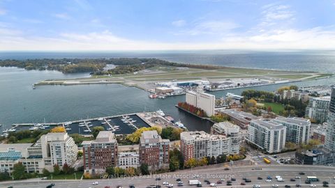 Photo 16 at 518 - 8 Telegram Mews, Waterfront Communities C1, Toronto