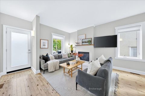 Photo 5 at 338 Bartlett Avenue N, Junction, Toronto Photo 5 at 338 Bartlett Avenue N, Junction, Toronto