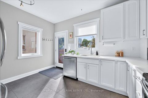 Photo 10 at 338 Bartlett Avenue N, Junction, Toronto Photo 10 at 338 Bartlett Avenue N, Junction, Toronto